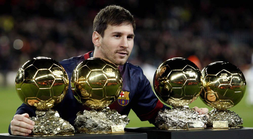 Leo Messi con sus 4 balones de oro
